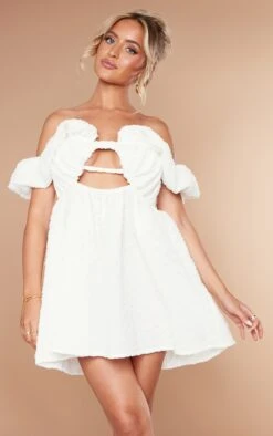 Petite White Floral Textured Mini Dress 7 Petite White Floral Textured Mini Dress -Serenova Dresses Shop 2eddef6707646a2adc87df9bea8d2bb294002b19 cnd7148 3