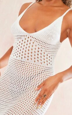 White Crochet Panels Strappy Maxi Dress 8 White Crochet Panels Strappy Maxi Dress -Serenova Dresses Shop 71ff38b7858f279e077d329ffbcea098afc2dffb cne6264 4