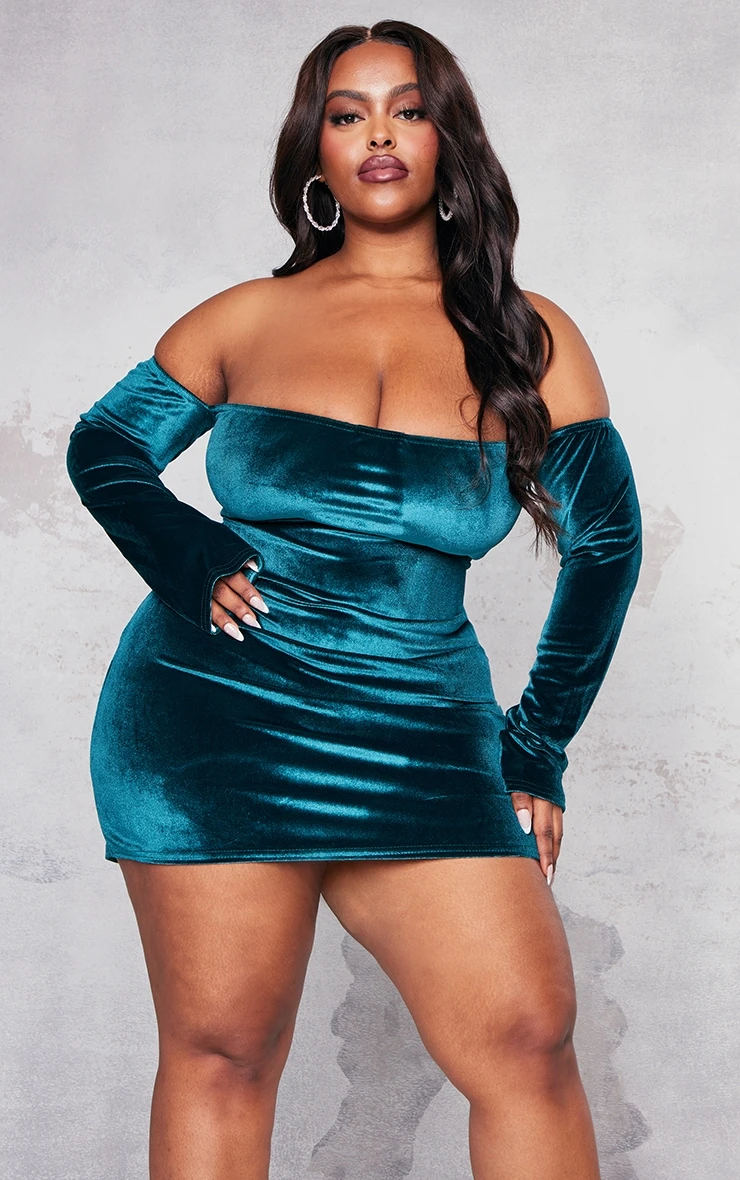Plus Emerald Green Bardot Velvet Bodycon Dress 1 Plus Emerald Green Bardot Velvet Bodycon Dress